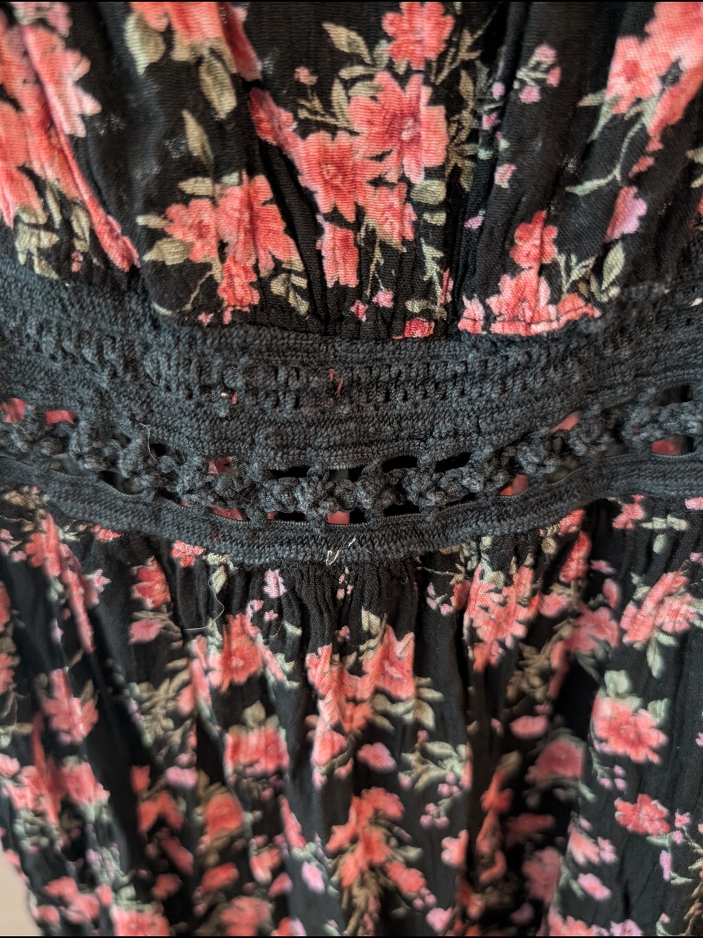 Black Floral Off-Shoulder Mini Dress - Pink Rose Print Medium - Picture 4 of 10